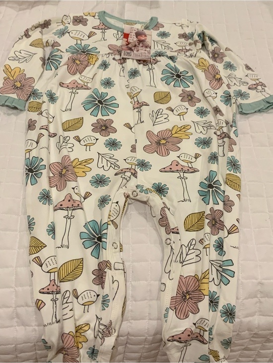 Tesa Babe Other - Tesa Babe Girls' Floral, Bird & Mushroom One-Piece Bodysuit with Accent Trim.